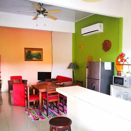 Paradise Away Home-Great For Families Or Friends, Wifi